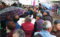 潜能集团开展“重阳感恩敬老”运动